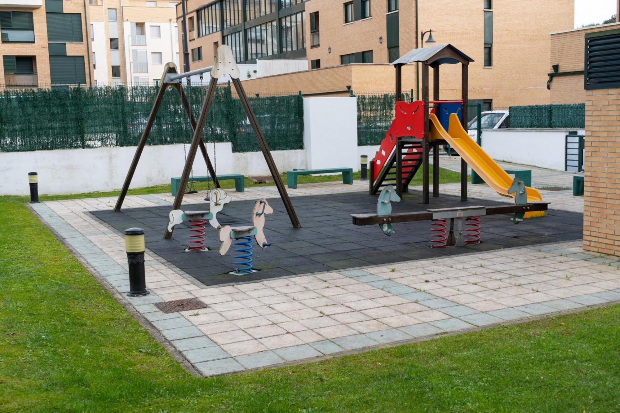 Tarantino, Apartamento Con Piscina, Playa A 3 Km Vut-2505-As Llanes Exteriör bild